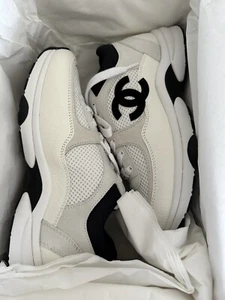 size 40EU NEW CHANEL Mesh Suede Calfskin Grained Womens CC Sneaker w/Receipt - Picture 1 of 20