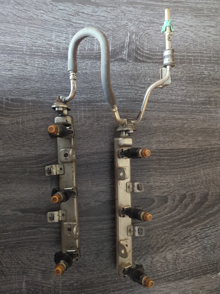 Riel de combustible Honda Pilot 2009-2011 con inyectores Foto 1 de 1