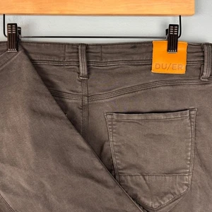 DU/ER DUER Men's Size 34x27 Black No Sweat Performance Chino Straight Fit Pants - Picture 1 of 6