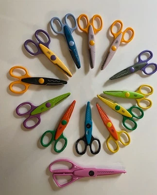 Lote de 13 pares de tesouras de artesanato e scrapbooking para artesanato em papel - Imagem 1 de 4