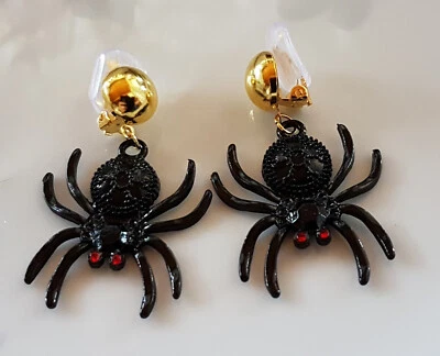 OHRCLIPS  CLIPS GOTHIC SCHWARZE SPINNEN ROTE STRASSAUGEN  SILIKONPOLSTER - Bild 1 von 3
