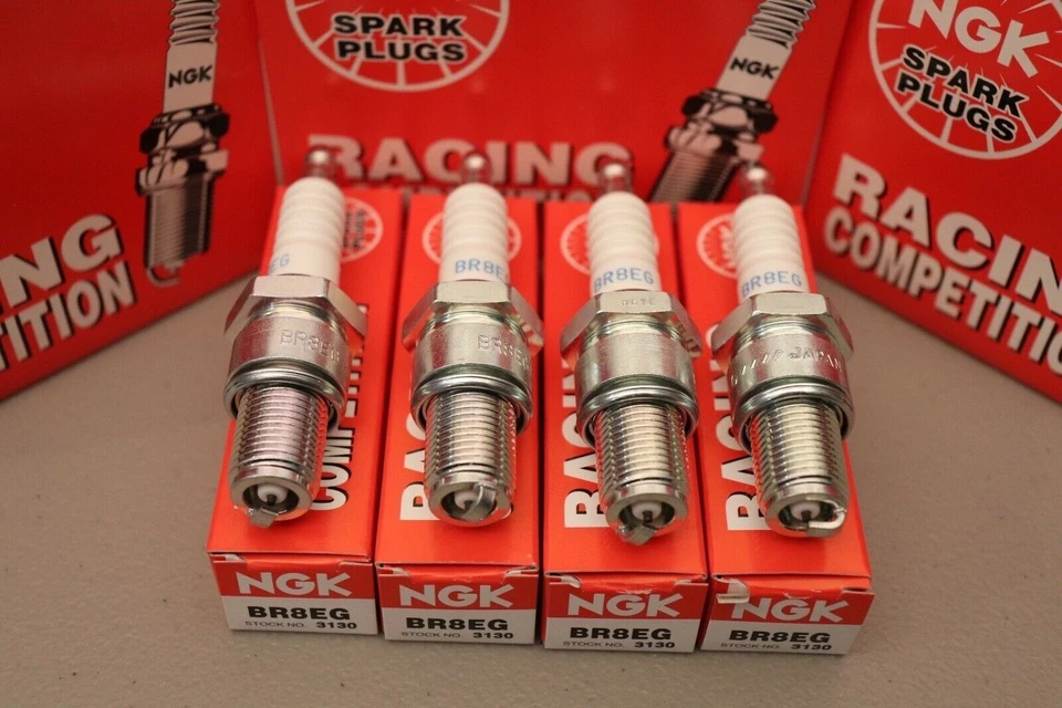 BR8EG NGK Spark Plugs Kit 3130 Set of 4 For RM250 CR250R CR500R YZ250 - Image 1 of 3