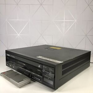 Pioneer LD-V4000 Laser Disc LaserVision with Remote - See Description