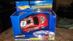 HOT WHEELS - MOTORS, STUNT VEHICLE " SPINS ! " ( NIP ) - Picture 1 of 2