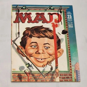 Revista Mad #50 octubre 1959 ¡Alfred viendo un desastre! cubierta. Coleccionista en muy buen estado - Imagen 1 de 5