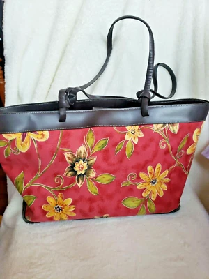 MAXX NEW YORK TOTE BAG FLORAL CANVAS, COWHIDE BROWN TRIM 4839 NEW - Image 1 of 4
