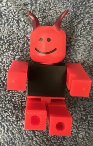 Figura de acción de juguete Roblox Maelstronomer Red Devil serie 2 - Imagen 1 de 14