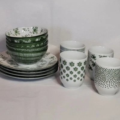 Juego de 4 cuencos, platos y tazas de té IKEA Entusiasm verde Foto 1 de 4