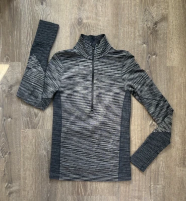 Top Pullover Athleta Manga Larga Cuello Simulado 1/2 Cremallera Azul Marino Talla Extra Pequeña Foto 1 de 3