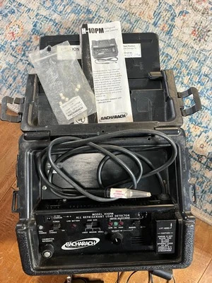 Bacharach  H-10PM PRO Refrigerant Leak Detector FOR PARTS OR REPAIR ONLY - Image 1 of 3