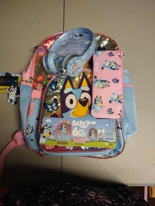Bluey 17" 6-Piece Backpack Set with Headphones New - Picture 1 of 1