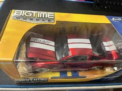 Carroll Shelby HAND SIGNED 2008 SHELBY GT-500KR BIG TIME MUSCLE 1/24TH SCALE CAR - Image 1 of 4