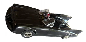 Johnny Lightning 1960's Batmobile DC Comics 1:24 Scale 9" Metal Diecast Car Mint - Picture 1 of 7