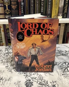 Lord Of Chaos — Robert Jordan (Hardcover) First Edition/Late Print, VG+ Wheel 6 - Imagen 1 de 12