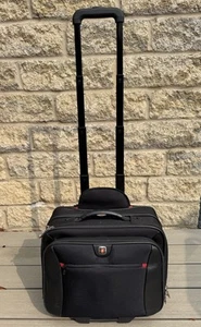Wenger Swiss Gear Patriot Laptop Case Wheeled Travel Cabin Bag Extended Handle - Afbeelding 1 van 10