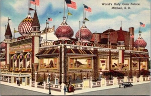 Postal de lino Mitchell SD Street View World's Only Corn Palace publicada 1948 - Imagen 1 de 2