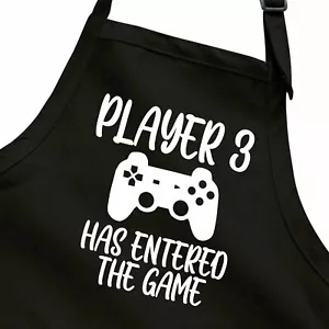 Baby Announcement Funny Gift Apron Kitchen Chef Player 3 Has Entered The Game - Picture 1 of 9