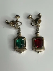 Vintage REGEL Art Deco Ruby & Emerald Stone Mismatch Screw Back Earrings - Picture 1 of 8