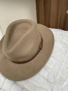 House of Tweed Fedora - Trilby 100% Wool -Camel - Sz M - Imagen 1 de 7