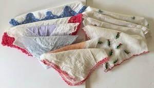 Lot Of 10 Vintage Lace And Embroidered Hankies /Handkerchiefs - Picture 1 of 5