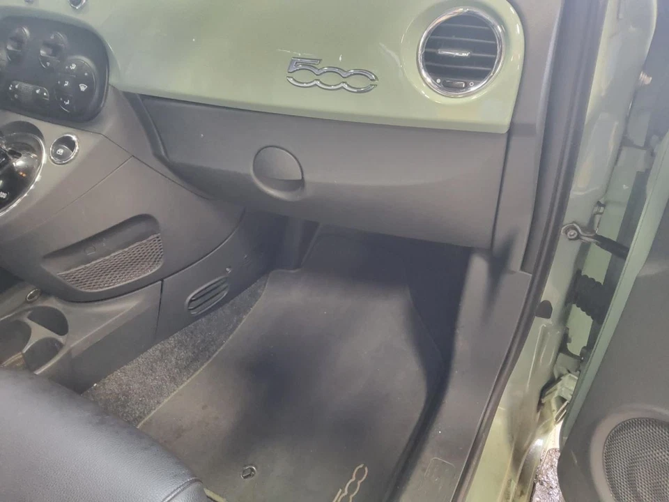 500 FIAT  2012 Glove Box 347277 - Image 1 of 1