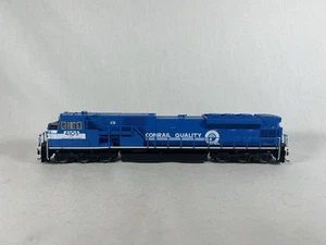 HO Kato DCC Ready Conrail SD80MAC #4105 Accoppiatori Kadee - Foto 1 di 9