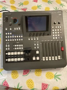 Panasonic AG-MX70P Digital Audio/Video Mixer 8 Input Video Switcher - Bild 1 von 6