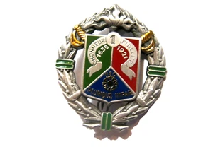 INSIGNE CAVALERIE LEGION ETRANGERE 1° REC VARIANTE EN ARGENTE FAB. Y. DELSART - Picture 1 of 2