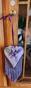 Cuscino a spillo ornamento cuore vittoriano da appendere fatto a mano - Foto 1 di 7