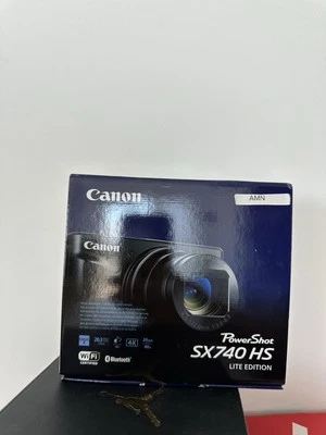 Canon PowerShot SX740HS 4K 20.3MP CAMERA - BLACK SEALED NEW W/2 YEAR WARRANTY  - Image 1 of 2