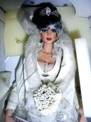 РЕДКАЯ ASHTON DRAKE/CINDY McCLURE 20 дюймов ФАРФОР «ПРИКОСНОВЕНИЕ ЭЛЕГАНТНОСТИ» С КОРОБКАМИ - Изображение 1 из 4