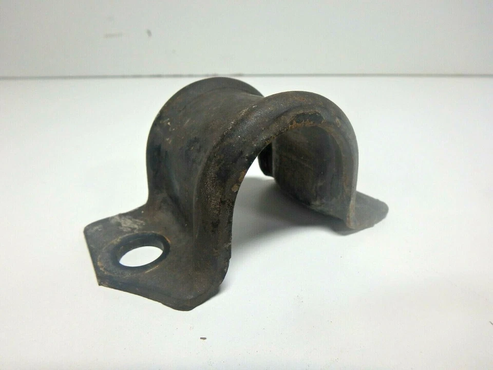 FRONT SWAYBAR BUSHING BRACKET CLAMP for 1997-2002 JEEP WRANGLER TJ OEM NM TJ15 - Image 1 of 3