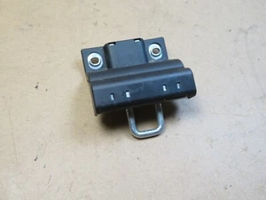 2017-2021 RAM PROMASTER 1500 REAR DOOR LOCK LATCH STRIKER PLATE OEM - Picture 1 of 5