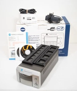 Konica Minolta Dimage Scan Dual IV - Scanner de films et de diapositives 35 mm - Photo 1/8