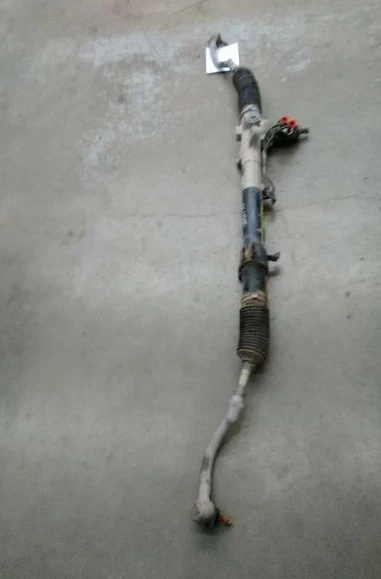 Portaequipajes y piñón de dirección Hyundai Sonata 2006-2008 Foto 1 de 3