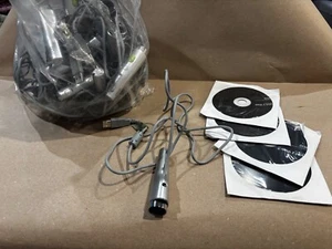 Ipevo Point 2 View Web Cam - bag of 18 cameras - no stands - Photo 1/4