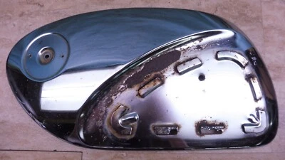 1960's Honda CB72/CB77 Hawk 250 305 Left Gas Tank Panel Side PL225+ — 第 1/4 张图片