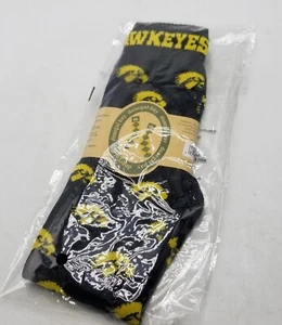 Donegal Bay IOWA HAWKEYES NCAA All Over Print Mens Crew Socks OSFM New Old Stock - Picture 1 of 5
