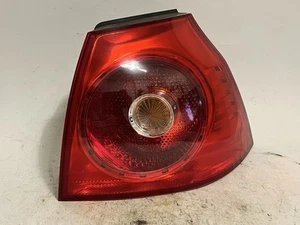 Piloto trasero derecho VW Golf 5 1K / 1K6945096E - Imagen 1 de 3