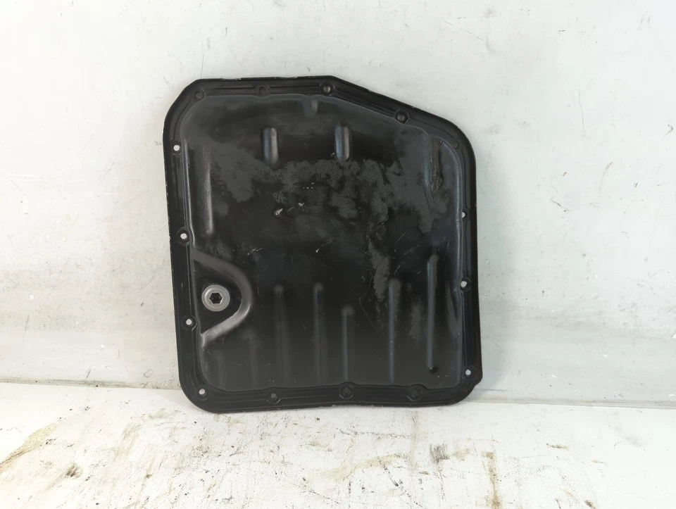 1994-2001 Toyota Camry Engine Oil Pan UJT88 - Image 1 of 4