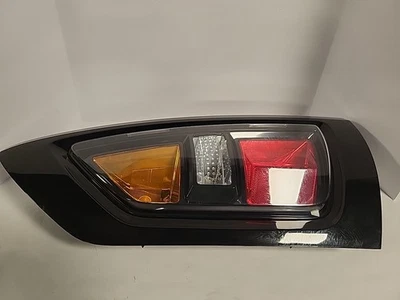 2010 2011 Kia Soul Driver Left LH Tail Light Lamp with Red Lower Amber Upper N2 - Image 1 of 4