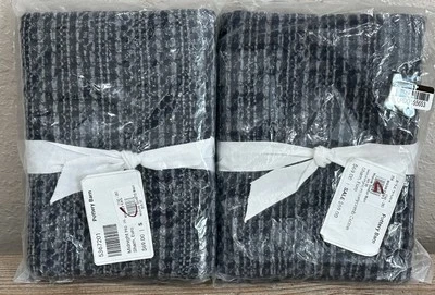 2 nuevas fundas de almohada Pottery Barn de nido de abeja de algodón Euro medianoche Foto 1 de 4