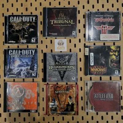 Vintage PC CD-ROM Games Lot of 9 - Half Life, Warcraft 3, Wolfenstein, COD, TES - Image 1 of 4