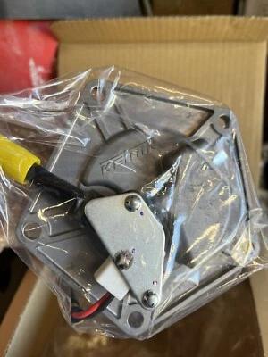 Kawasaki Pump, Fuel. OEM. Part# 49040-0768. 2019-2023 KX450/KX450X/KX450SR - Image 1 of 4