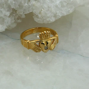 14K Yellow Gold Claddagh with Diamond Ring, size 10* - Picture 1 of 7