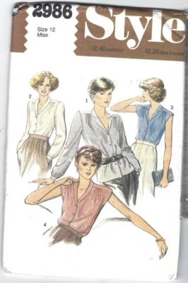 Style Sewing Pattern 2986, Set of Vintage Blouses, Size 12, Uncut - Image 1 of 2