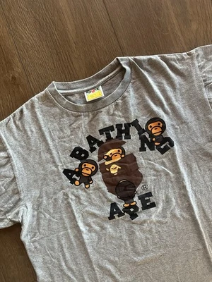 Camiseta Bape College Milo (L) Foto 1 de 4