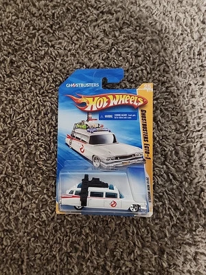 Hot Wheels 2010 New Models  Ghostbusters Ecto 1  *White* - Image 1 of 3