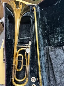 Trombón bajo tenor Yamaha YSL-6420 con estuche - Imagen 1 de 2