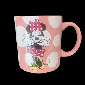 Disney Minnie Mouse Large 20 Oz Coffee Mug Pink White New NWOT - Picture 1 of 4